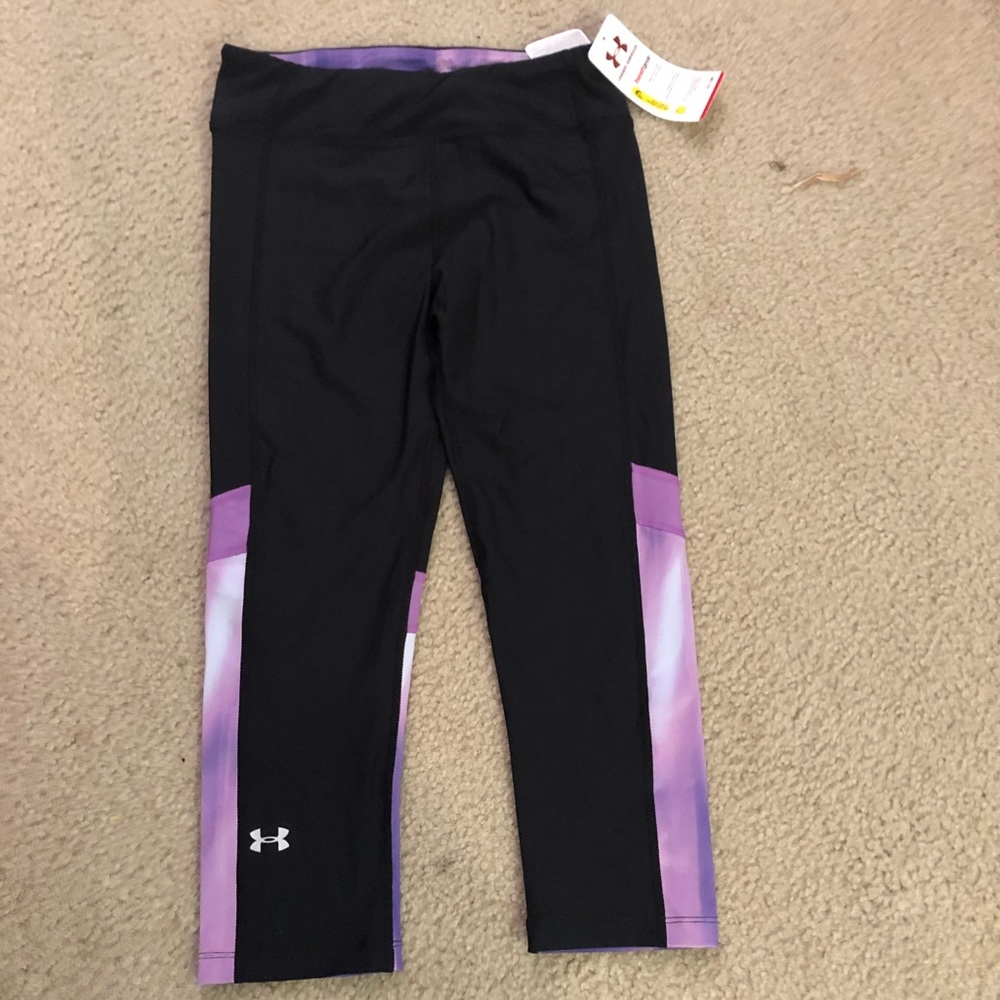 Women’s Under Armour compression crops